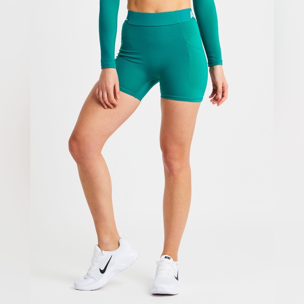 NWOT AYBL Training Shorts in Teal, Sz Large